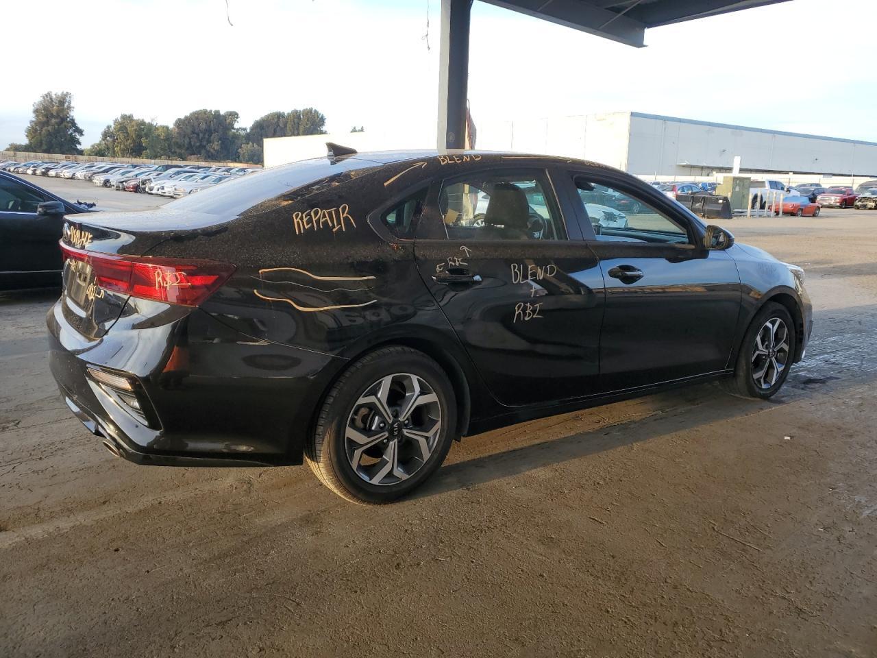 2020 Kia Forte Fe - Фото 3