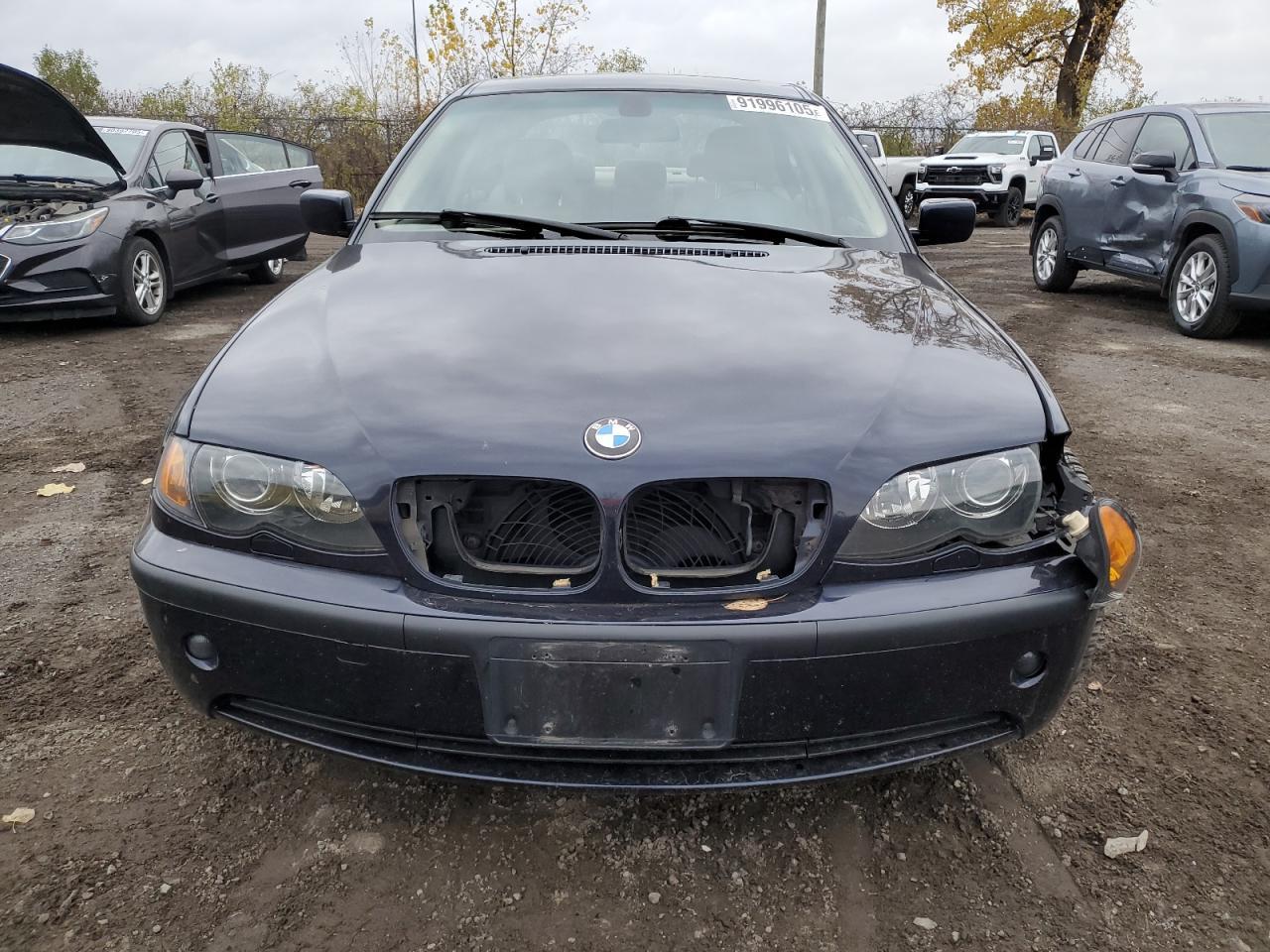 2004 BMW 325 Xi - Image 5