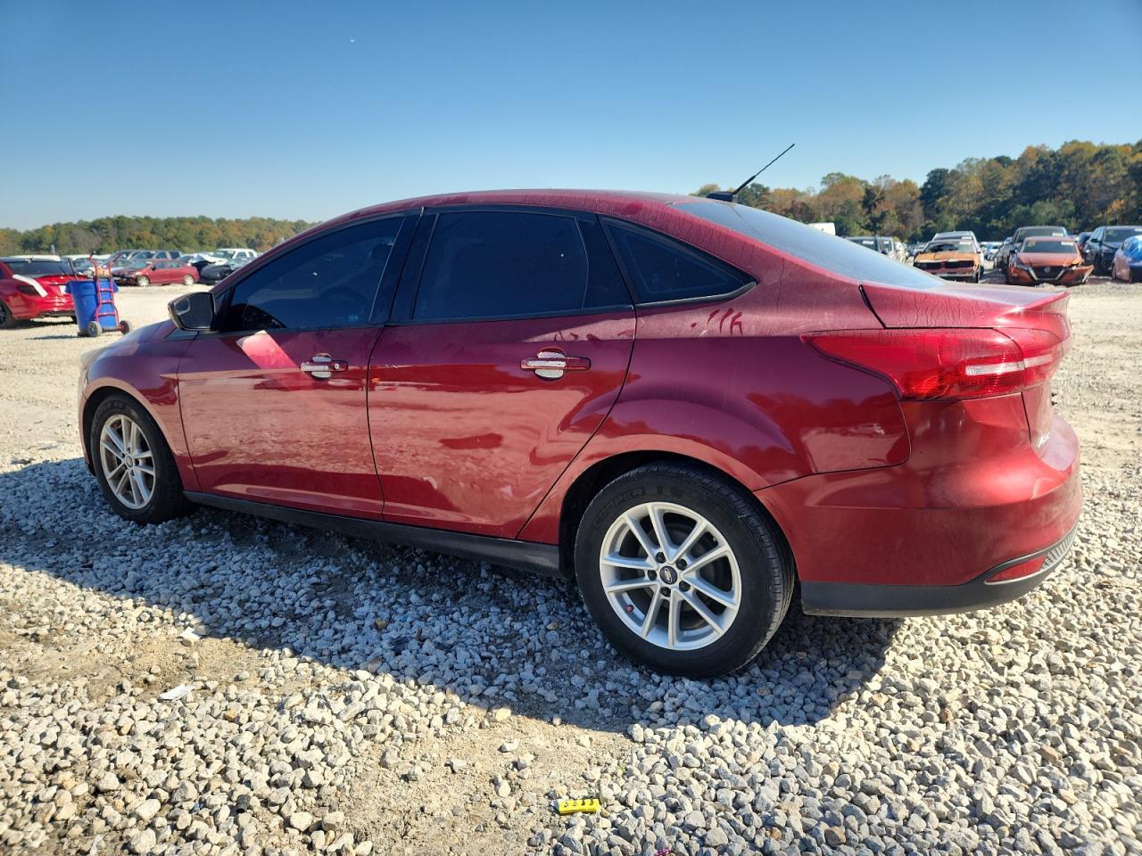 2017 Ford Focus Se - Фото 2