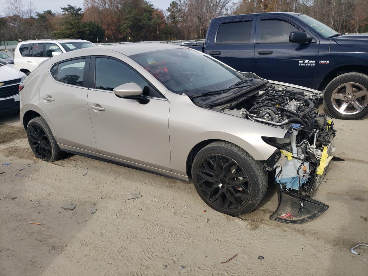 2023 Mazda 3 Select - Image 4