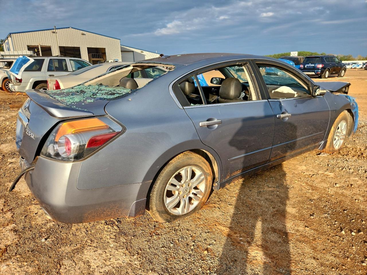2012 Nissan Altima Base - Фото 3