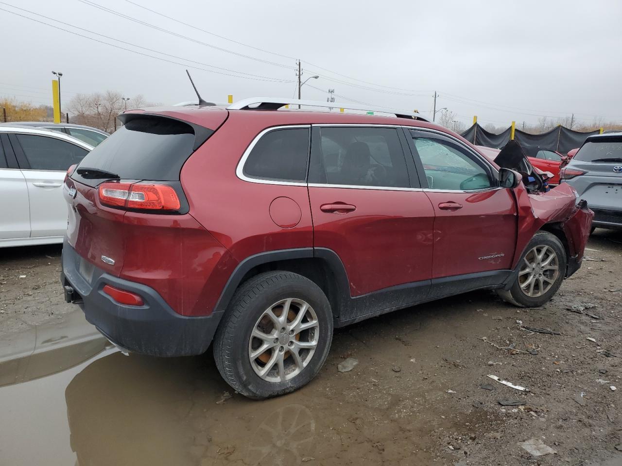2015 Jeep Cherokee Latitude - Фото 3