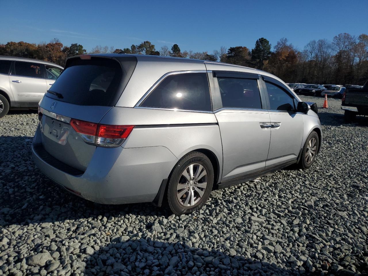 2016 Honda Odyssey Exl - Image 3