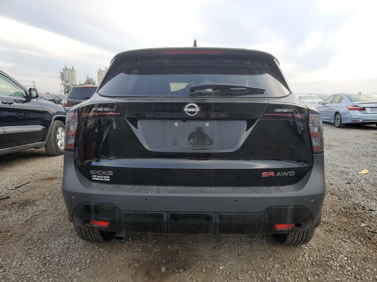 2025 Nissan Kicks Sr - Фото 6