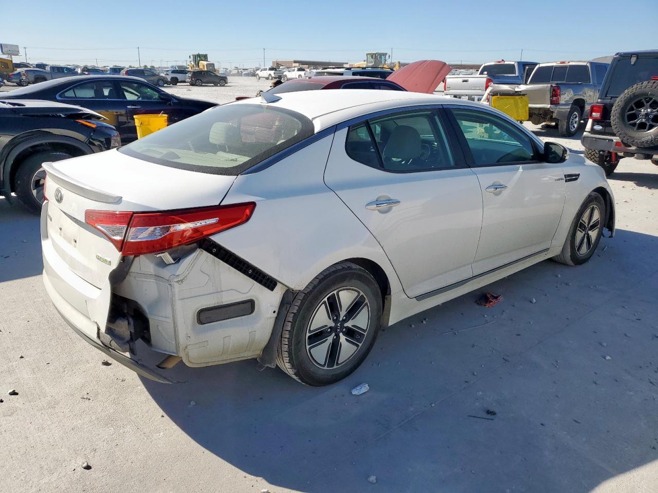 2013 Kia Optima Hybrid - Image 3