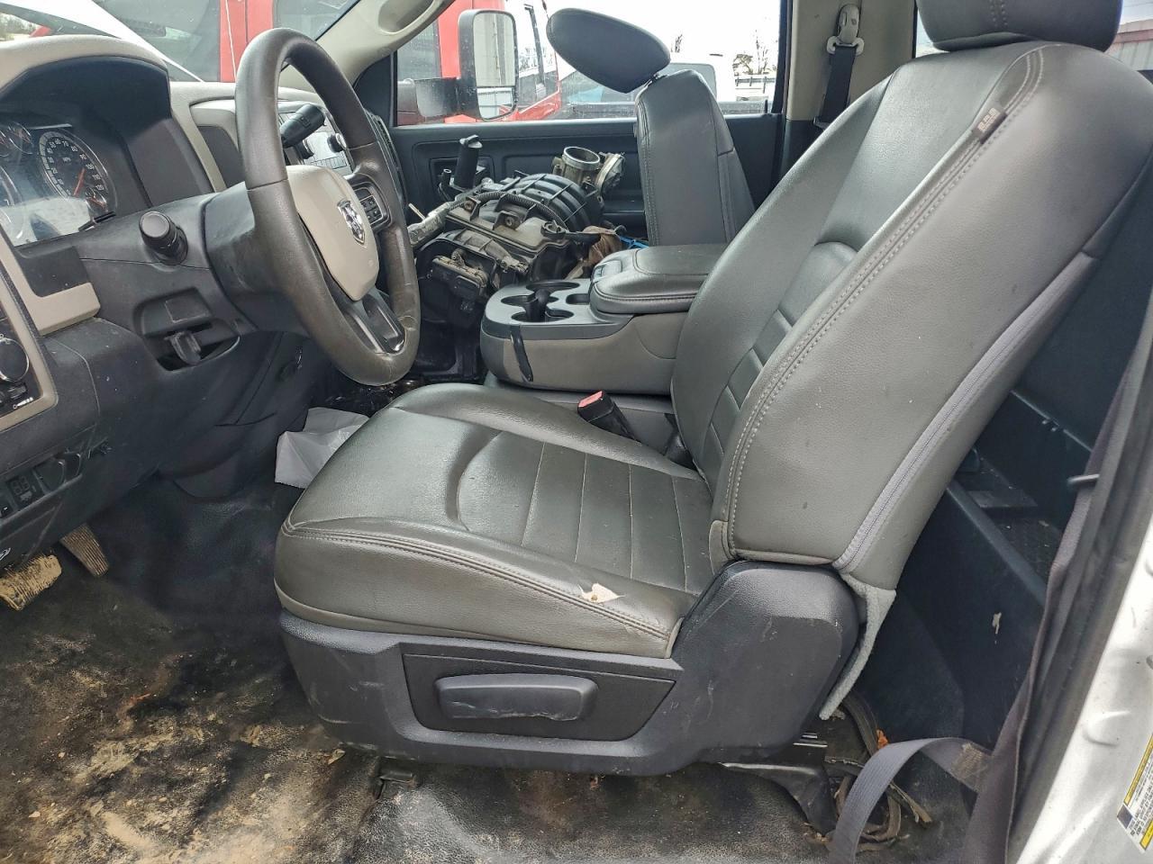 2012 Dodge Ram 3500 St - Image 7