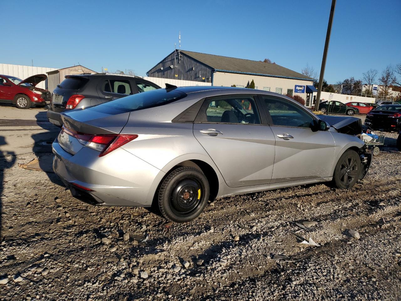 2021 Hyundai Elantra Sel - Image 3