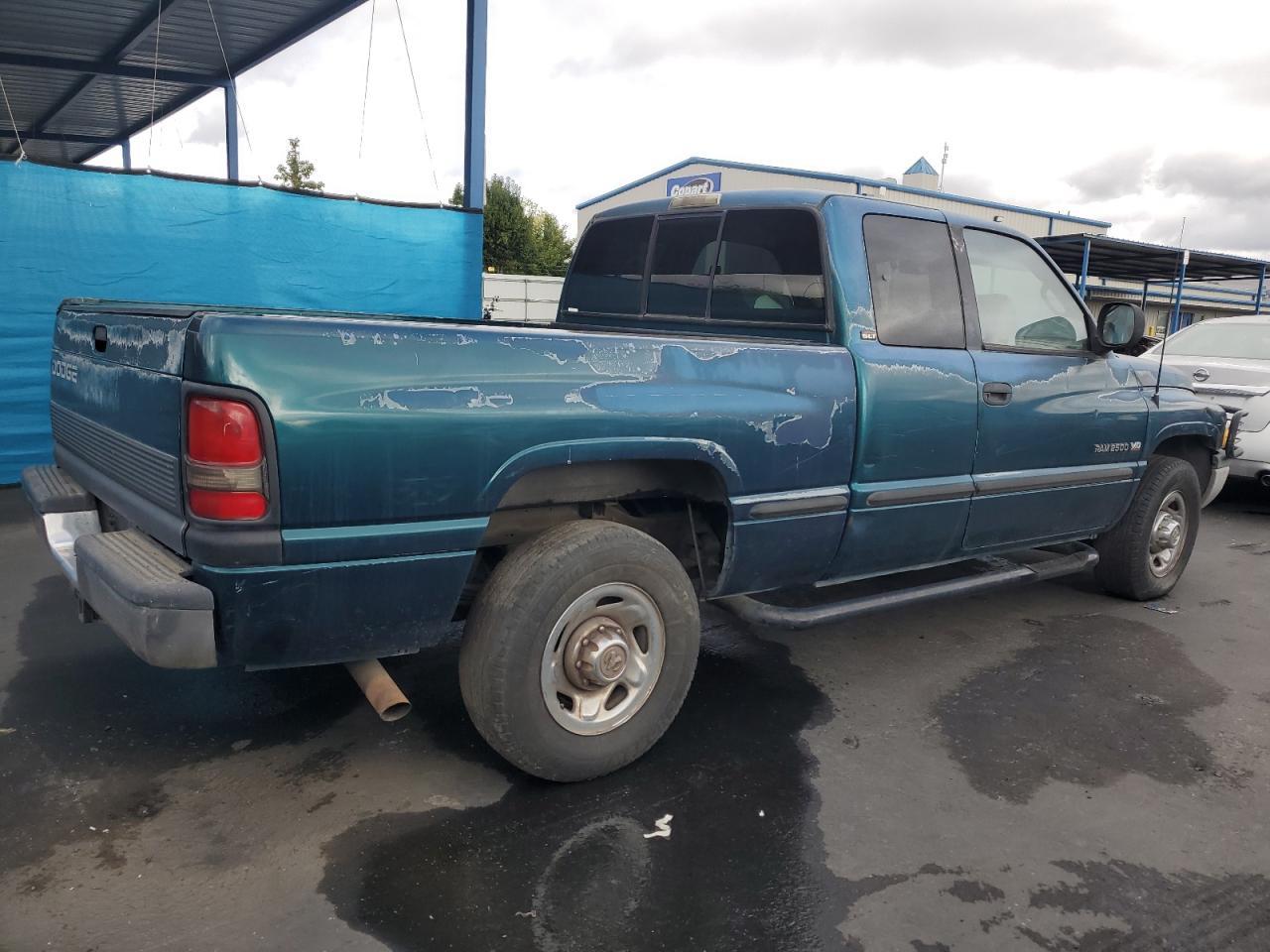 1998 Dodge Ram 2500 - Фото 3