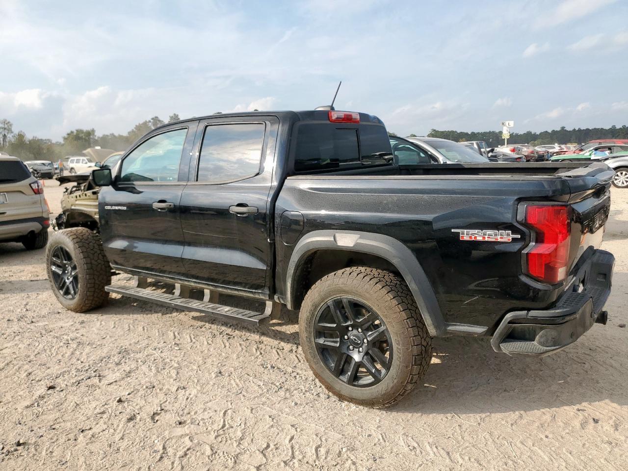 2023 Chevrolet Colorado Trail Boss - Image 2
