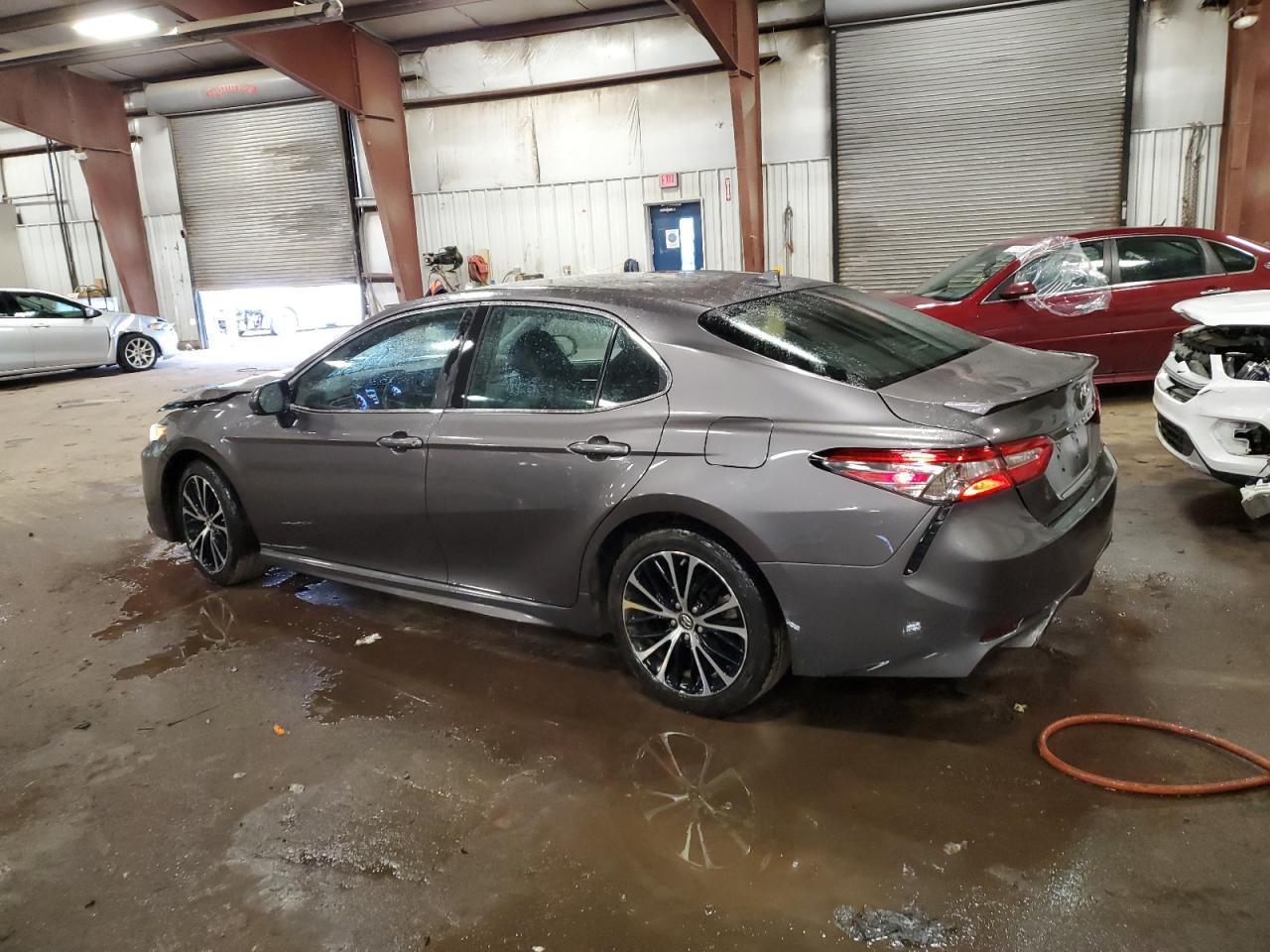 2019 Toyota Camry L - Image 2
