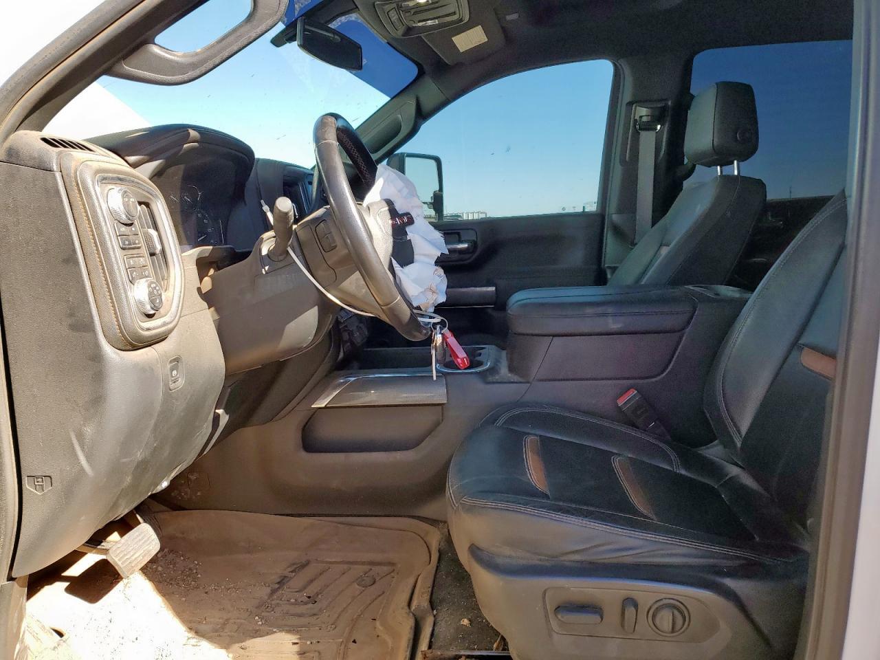 2023 GMC Sierra K2500 At4 - Фото 7