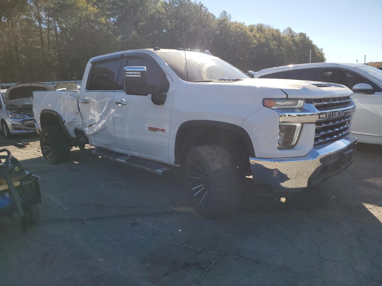 2022 Chevrolet Silverado C2500 Heavy Duty Ltz - Image 4