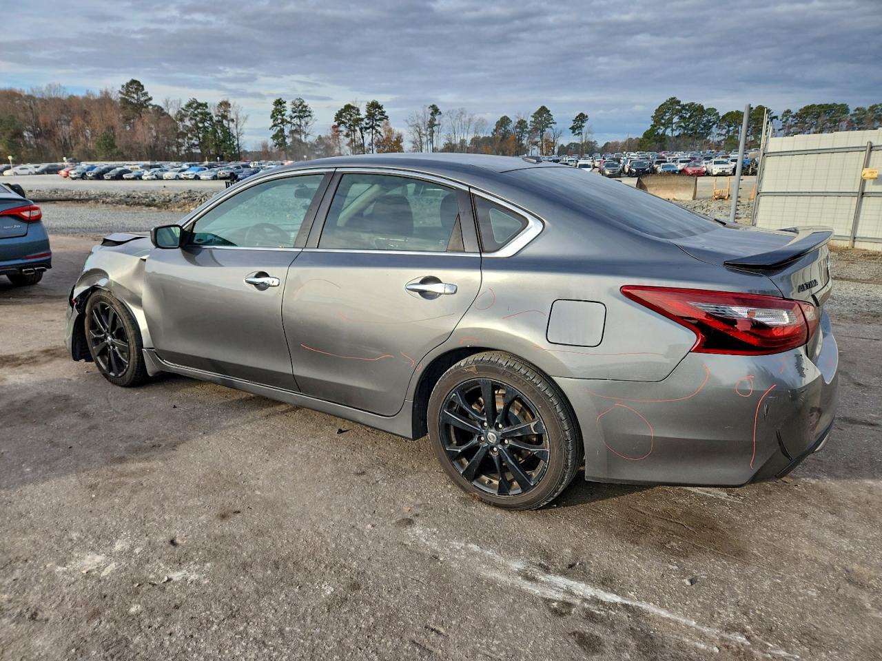 2018 Nissan Altima 2.5 Sr - Фото 2