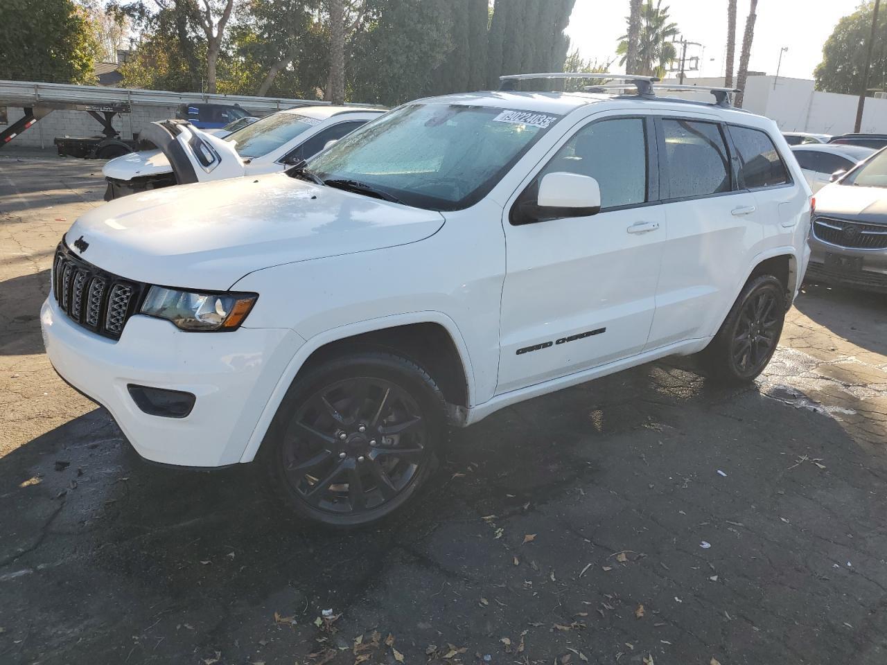 2018 Jeep Grand Cherokee Laredo