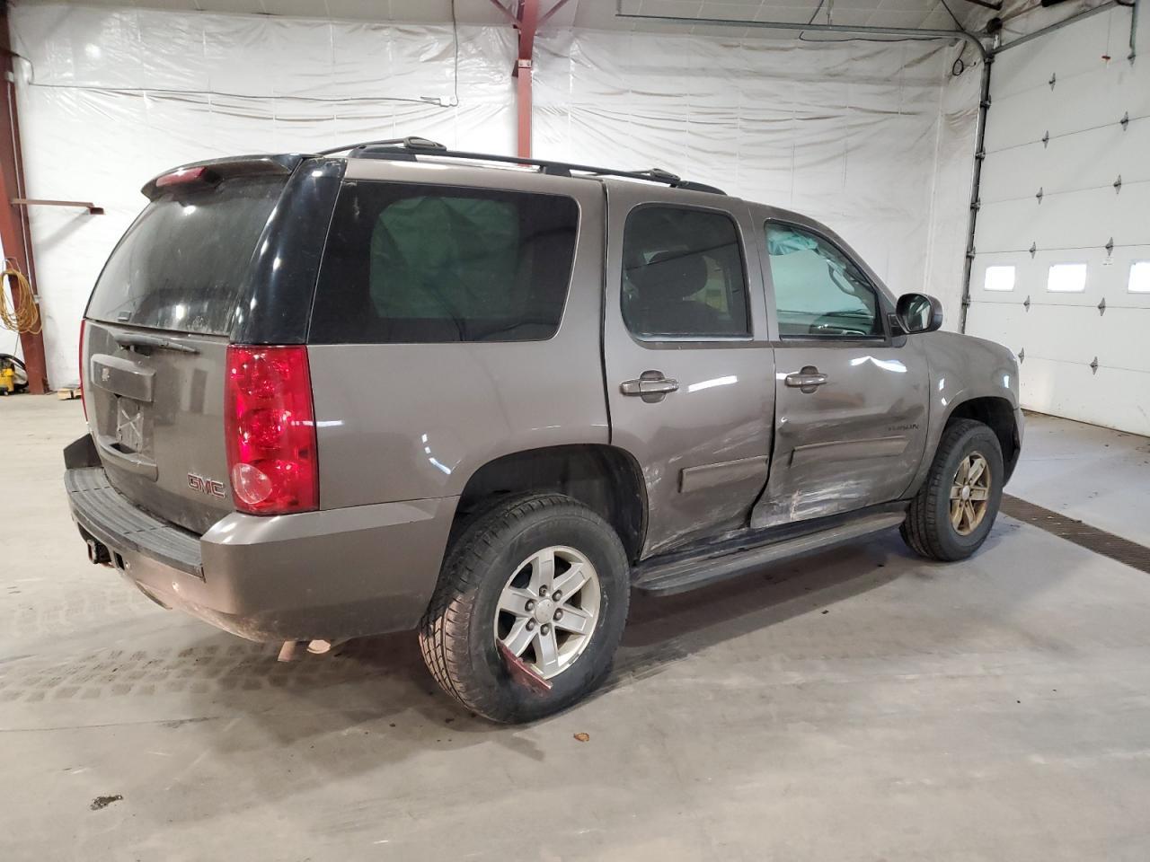 2013 GMC Yukon Sle - Фото 3
