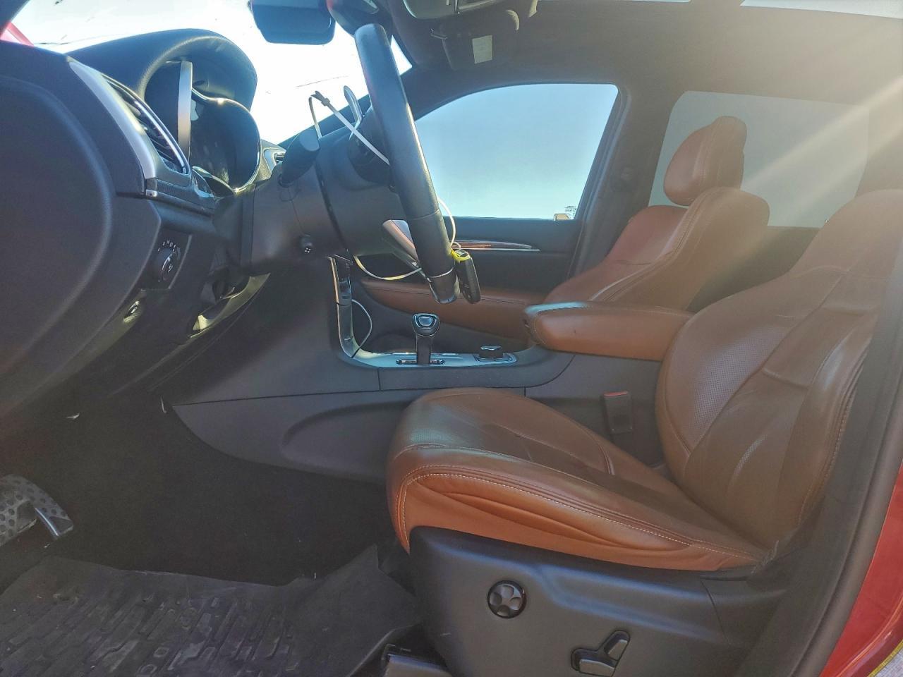 2015 Jeep Grand Cherokee Srt-8 - Image 7