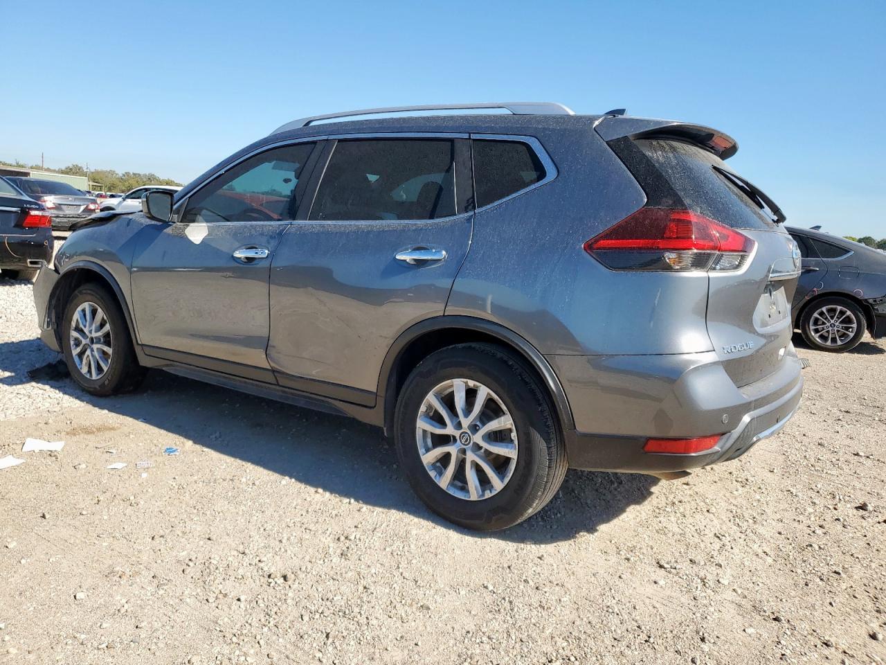 2020 Nissan Rogue - Фото 2