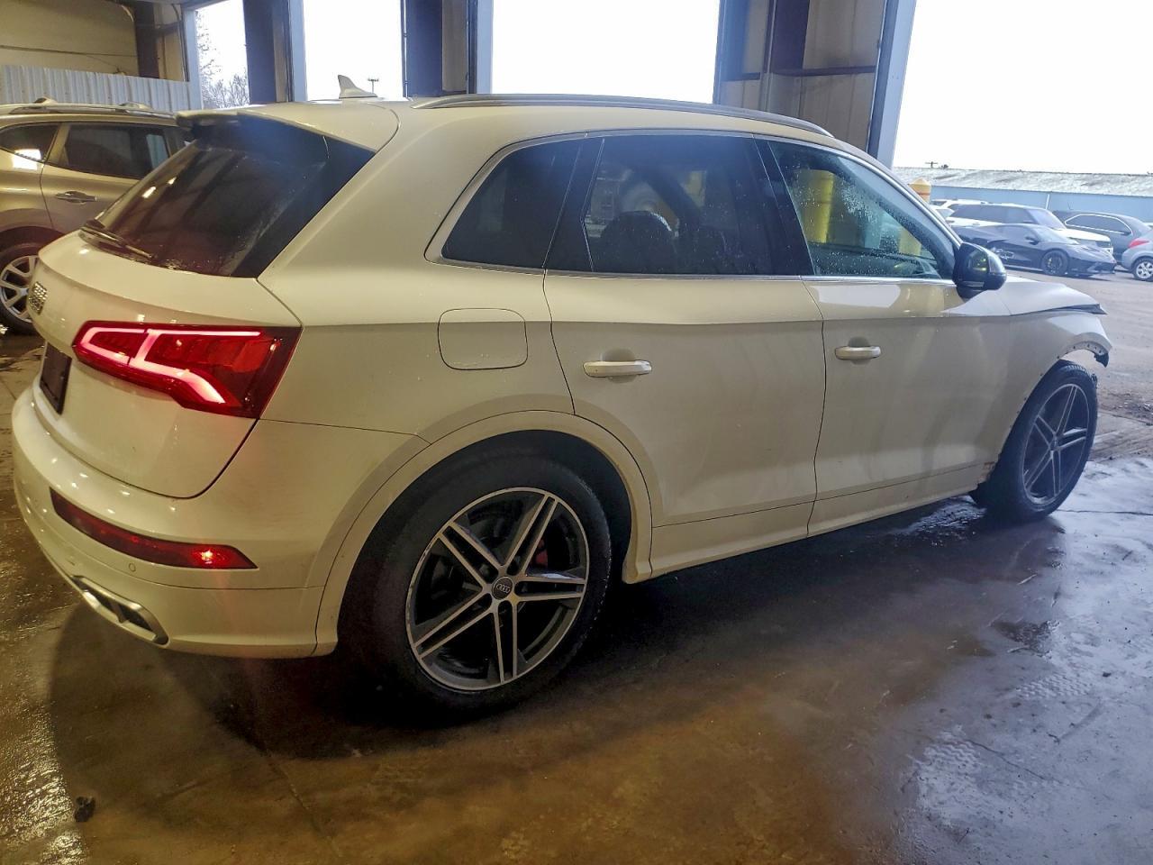 2019 Audi Sq5 Premium Plus - Фото 3