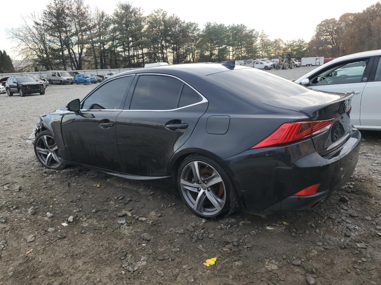 2017 Lexus Is 300 Base - Фото 2