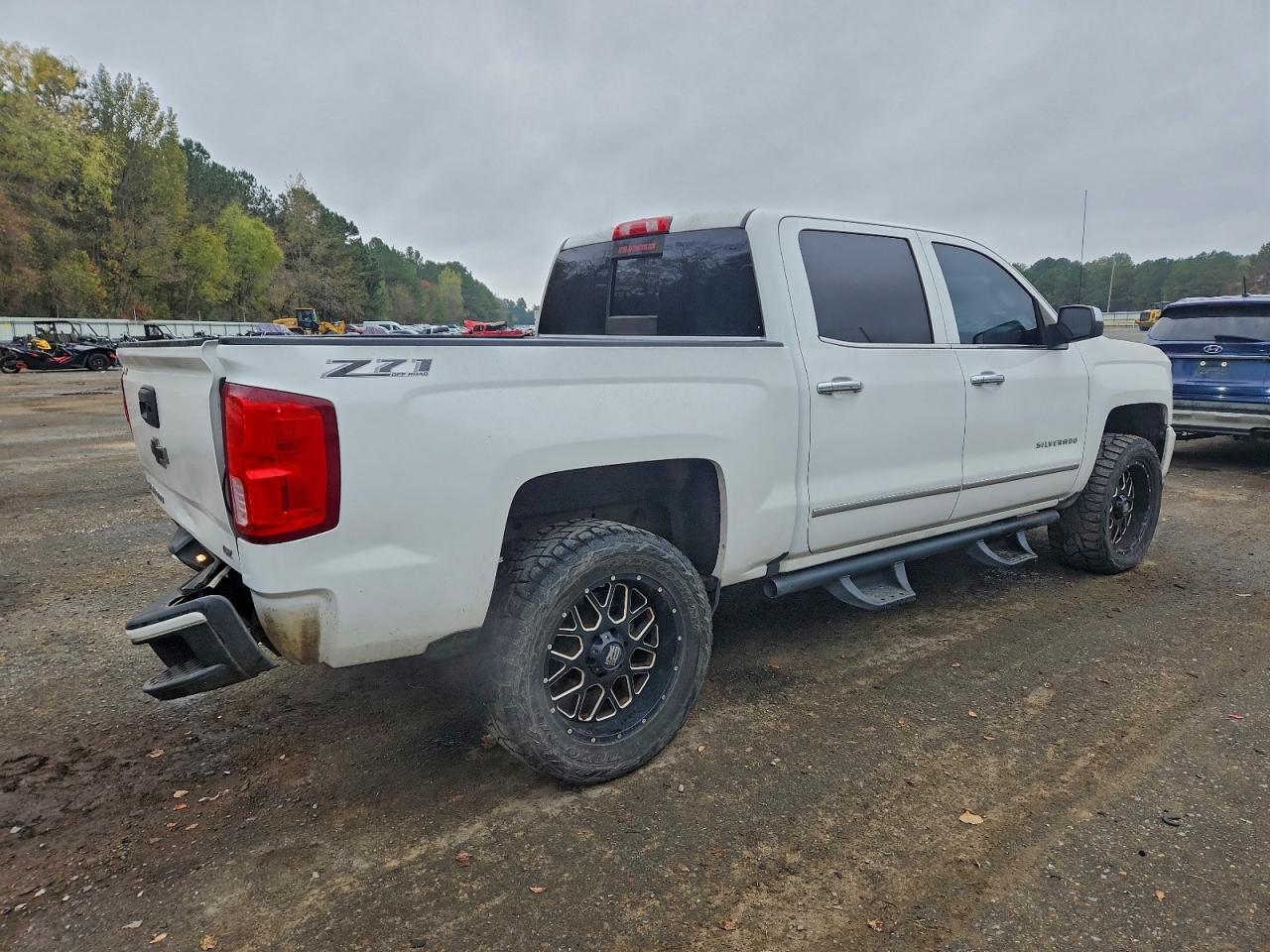 2017 Chevrolet Silverado K1500 Ltz - Фото 3