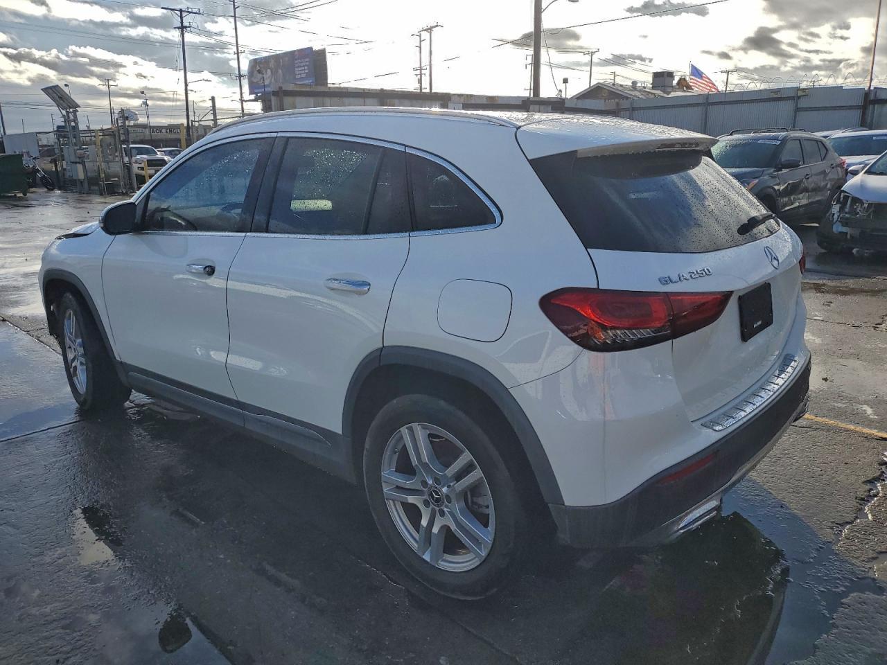 2021 Mercedes-Benz Gla 250 - Фото 2