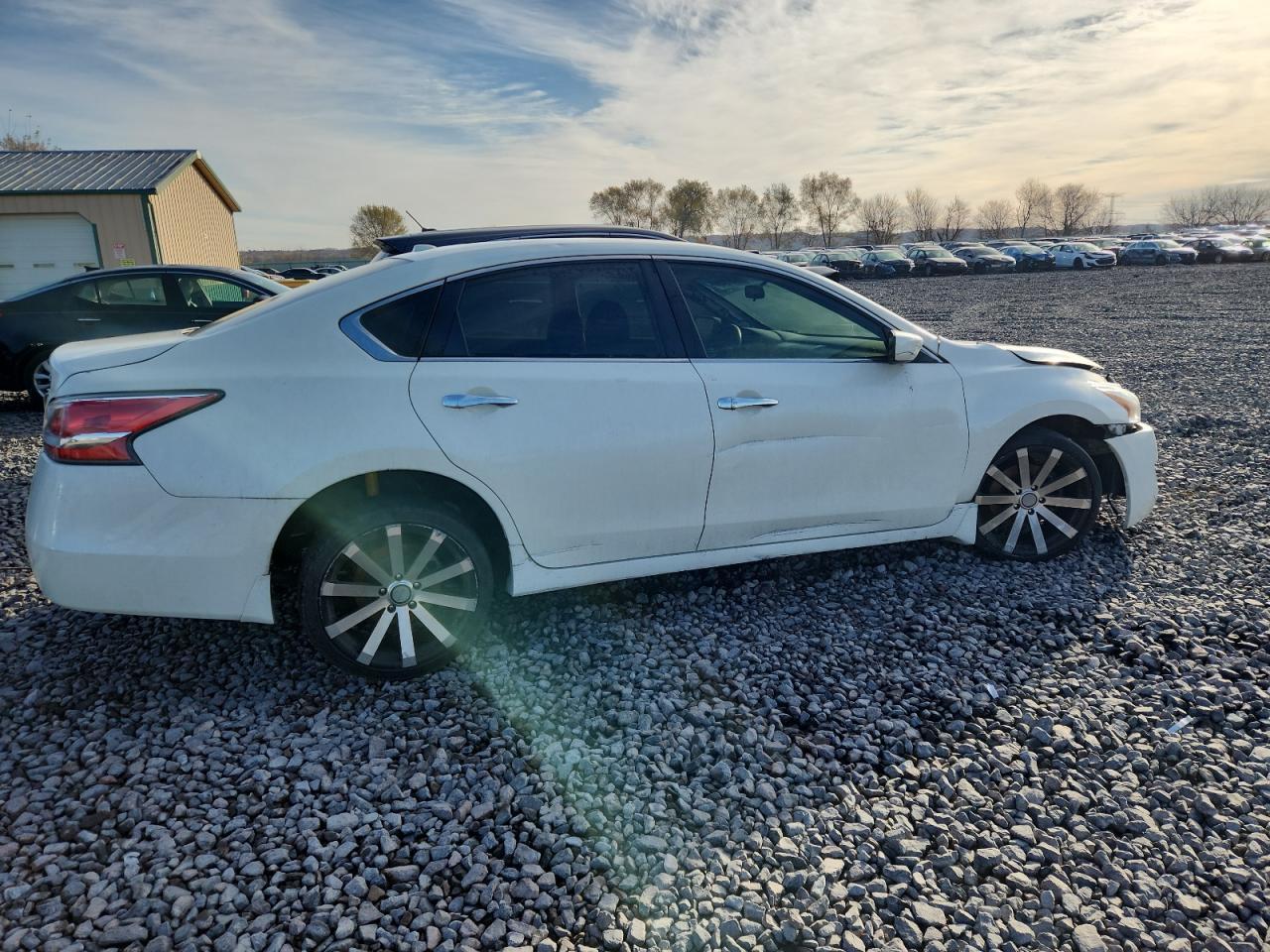 2014 Nissan Altima 2.5 - Фото 3