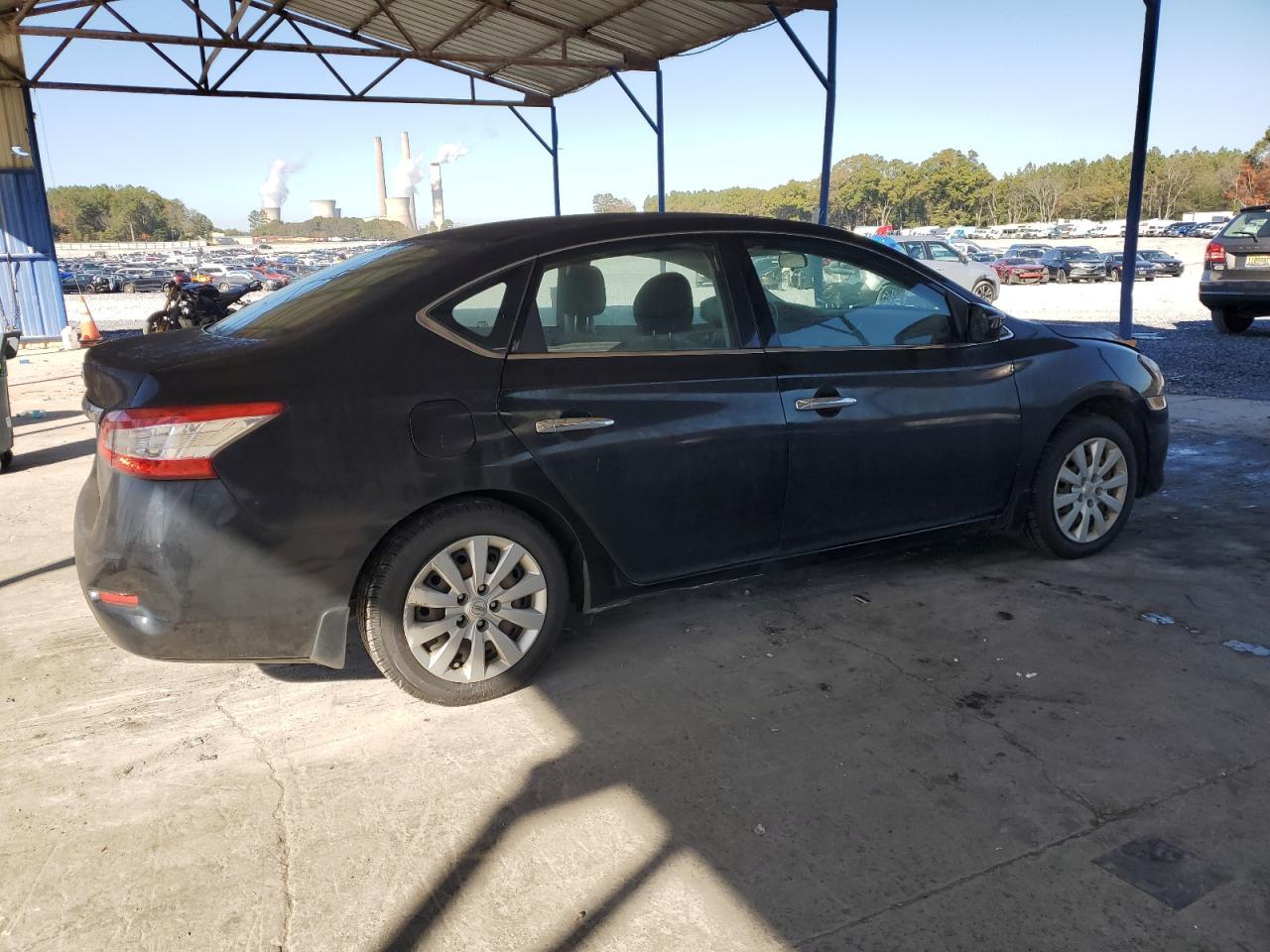 2015 Nissan Sentra S - Фото 3
