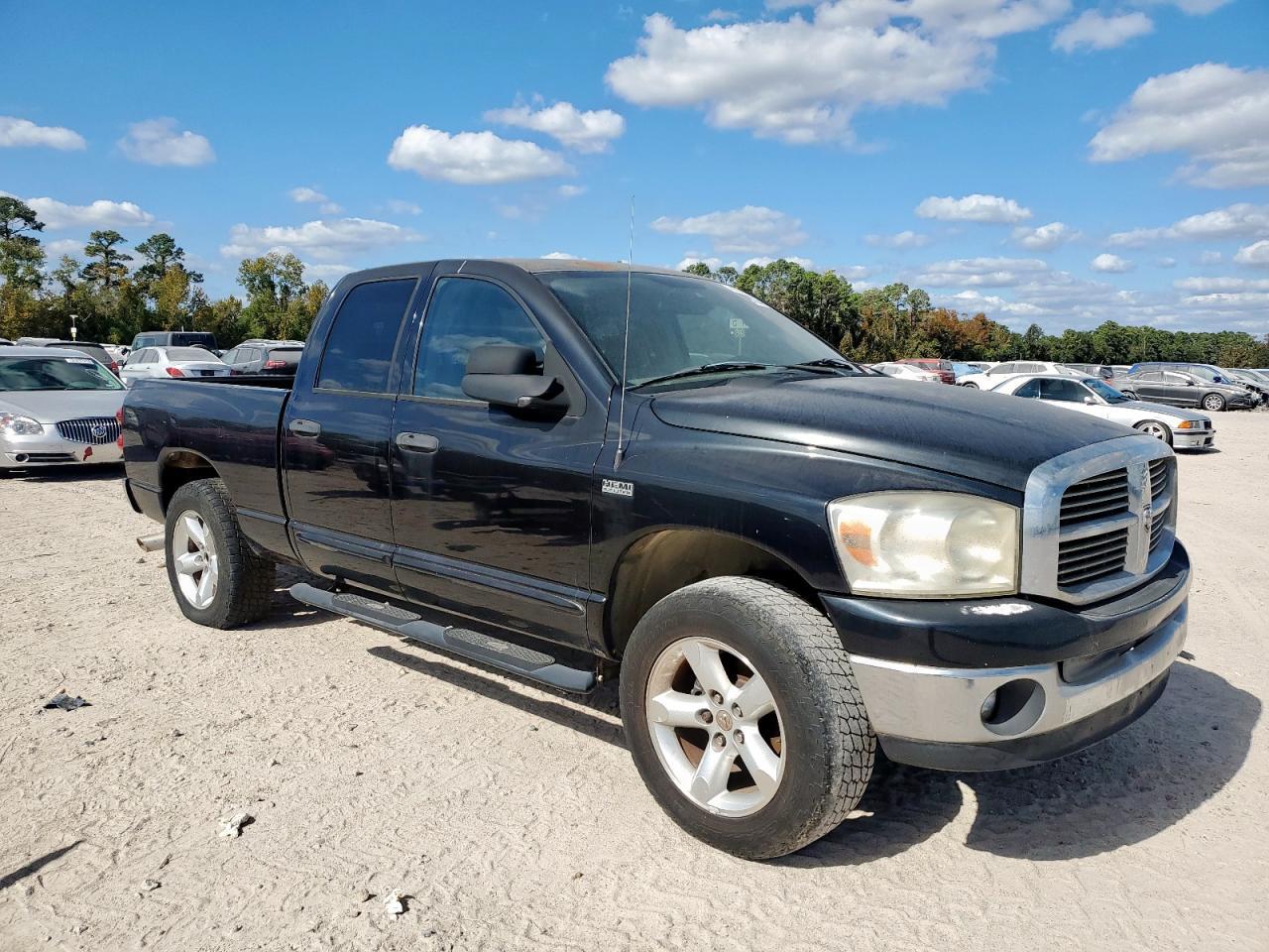 2007 Dodge Ram 1500 St - Фото 4