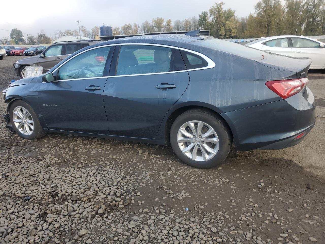 2020 Chevrolet Malibu Lt - Image 2