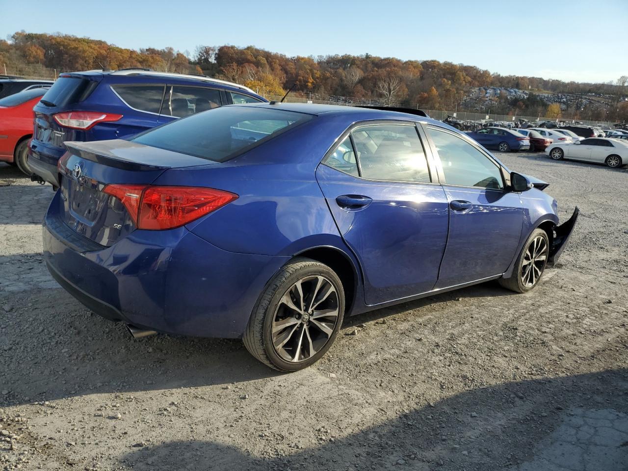2017 Toyota Corolla L - Фото 3