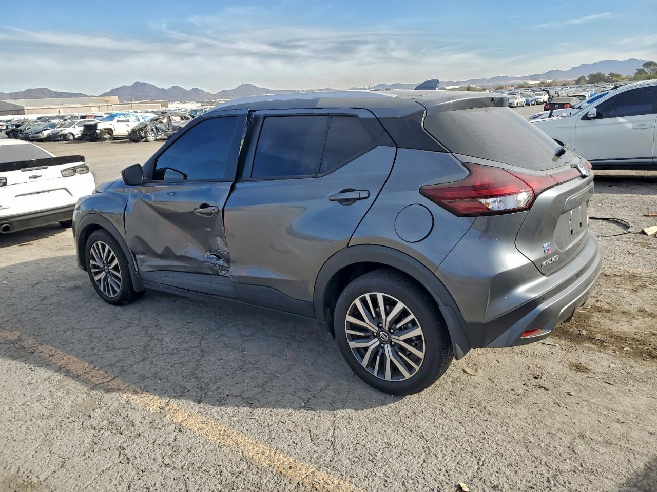 2021 Nissan Kicks Sv - Фото 2