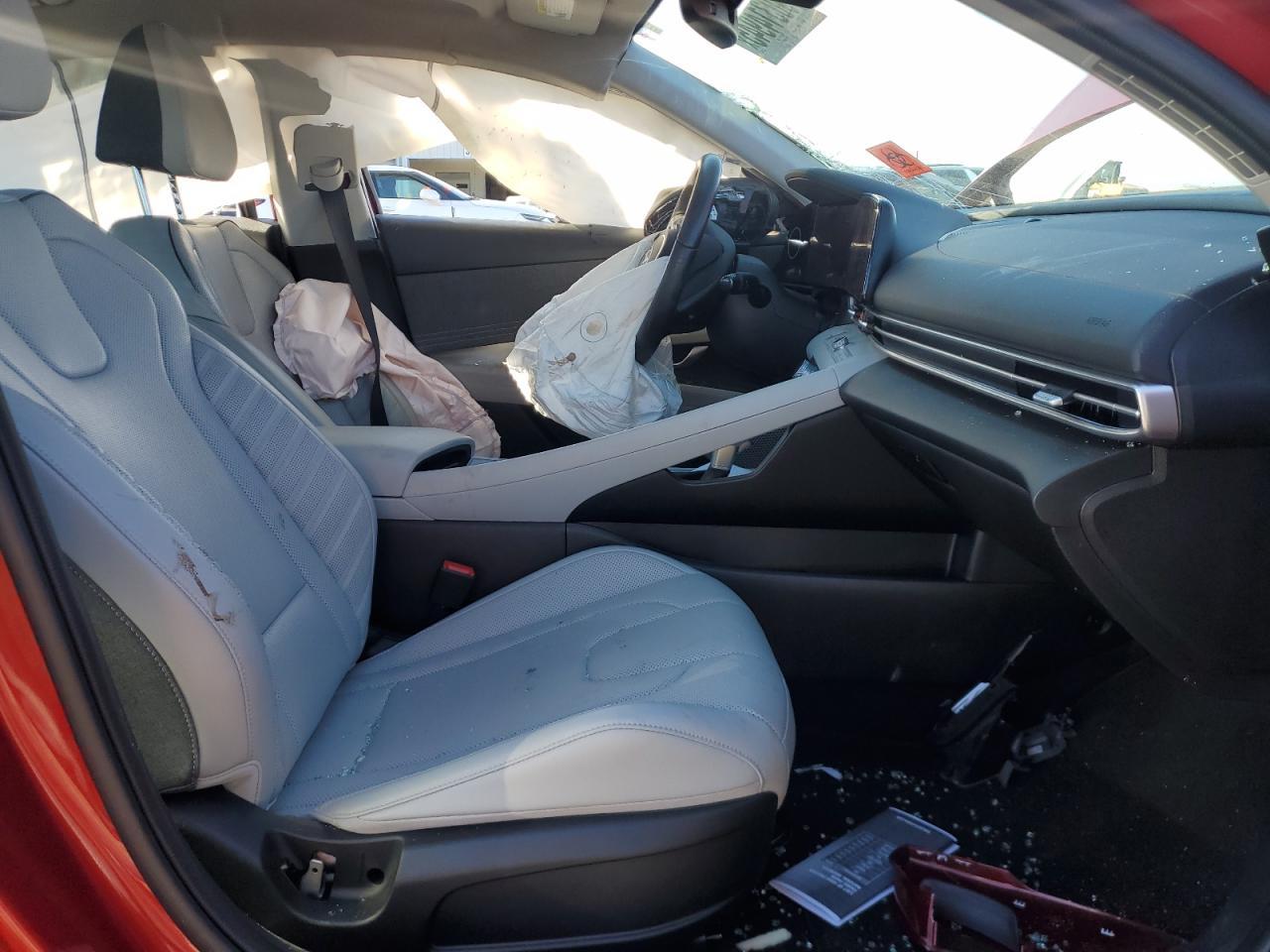 2024 Hyundai Elantra Limited - Фото 7