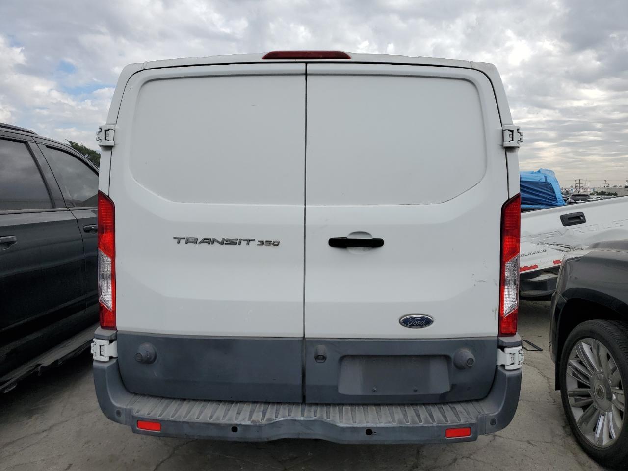 2016 Ford Transit Delivery Van - Фото 6