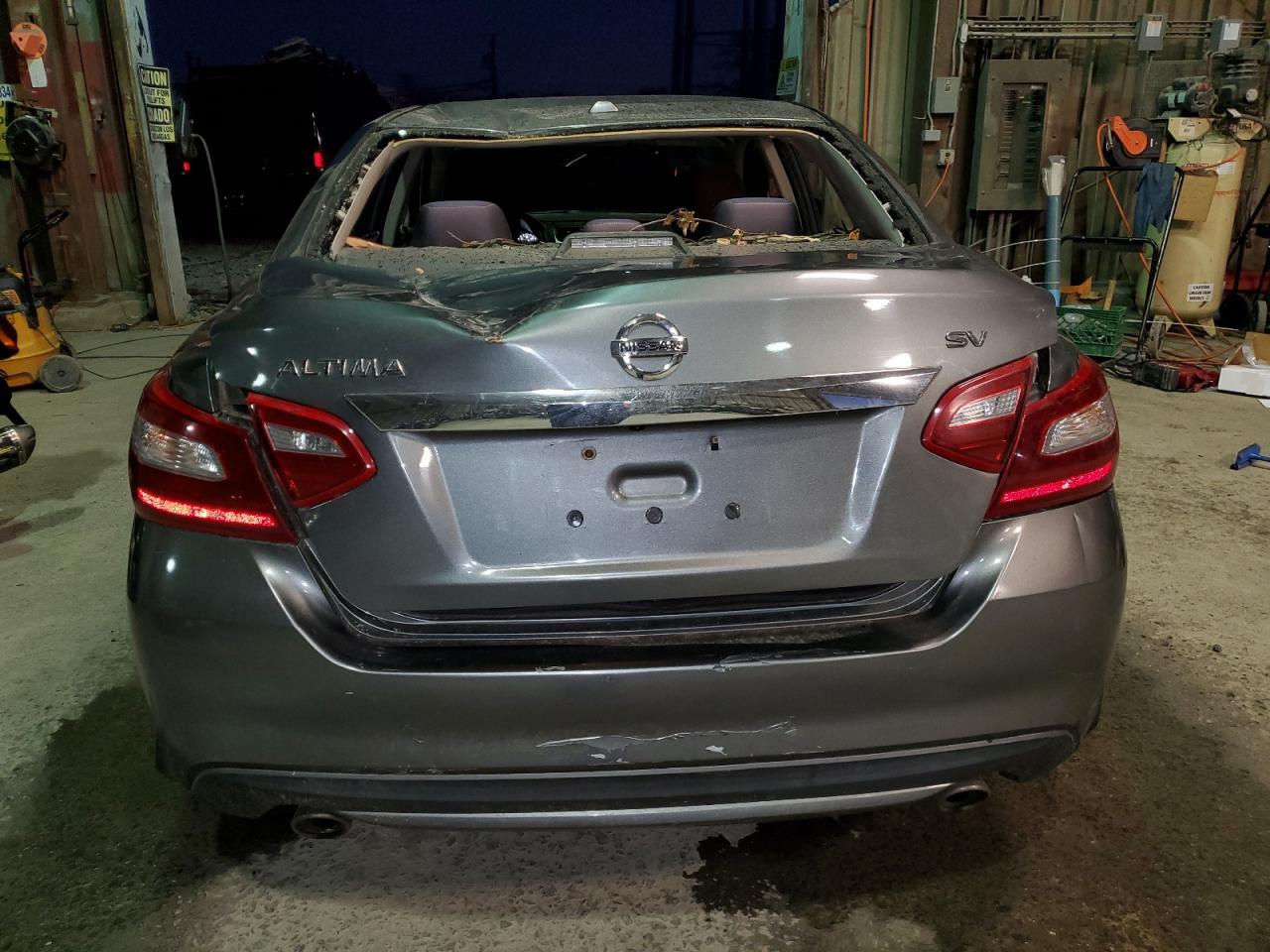 2018 Nissan Altima 2.5 - Image 6