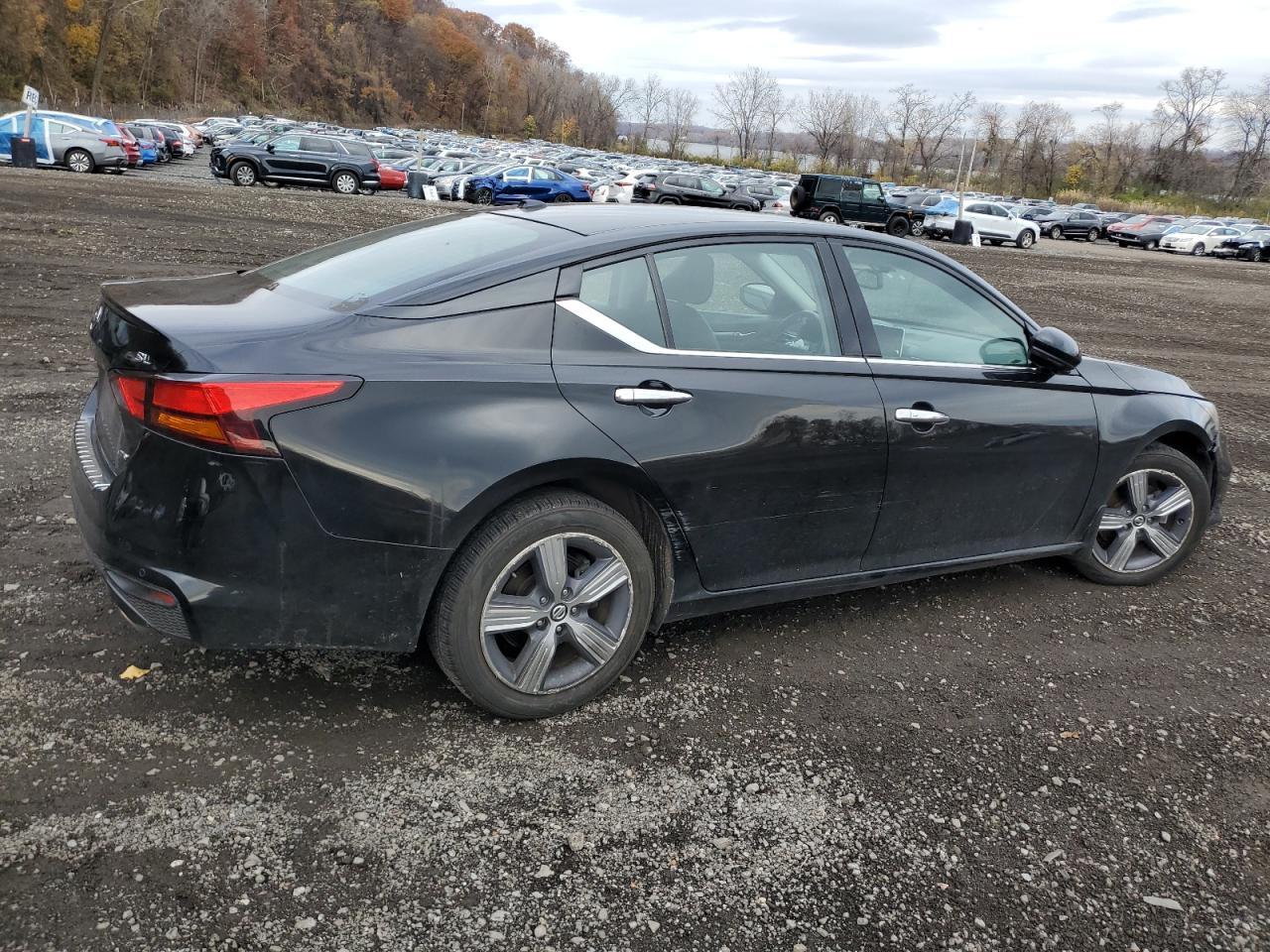 2020 Nissan Altima Sl - Фото 3