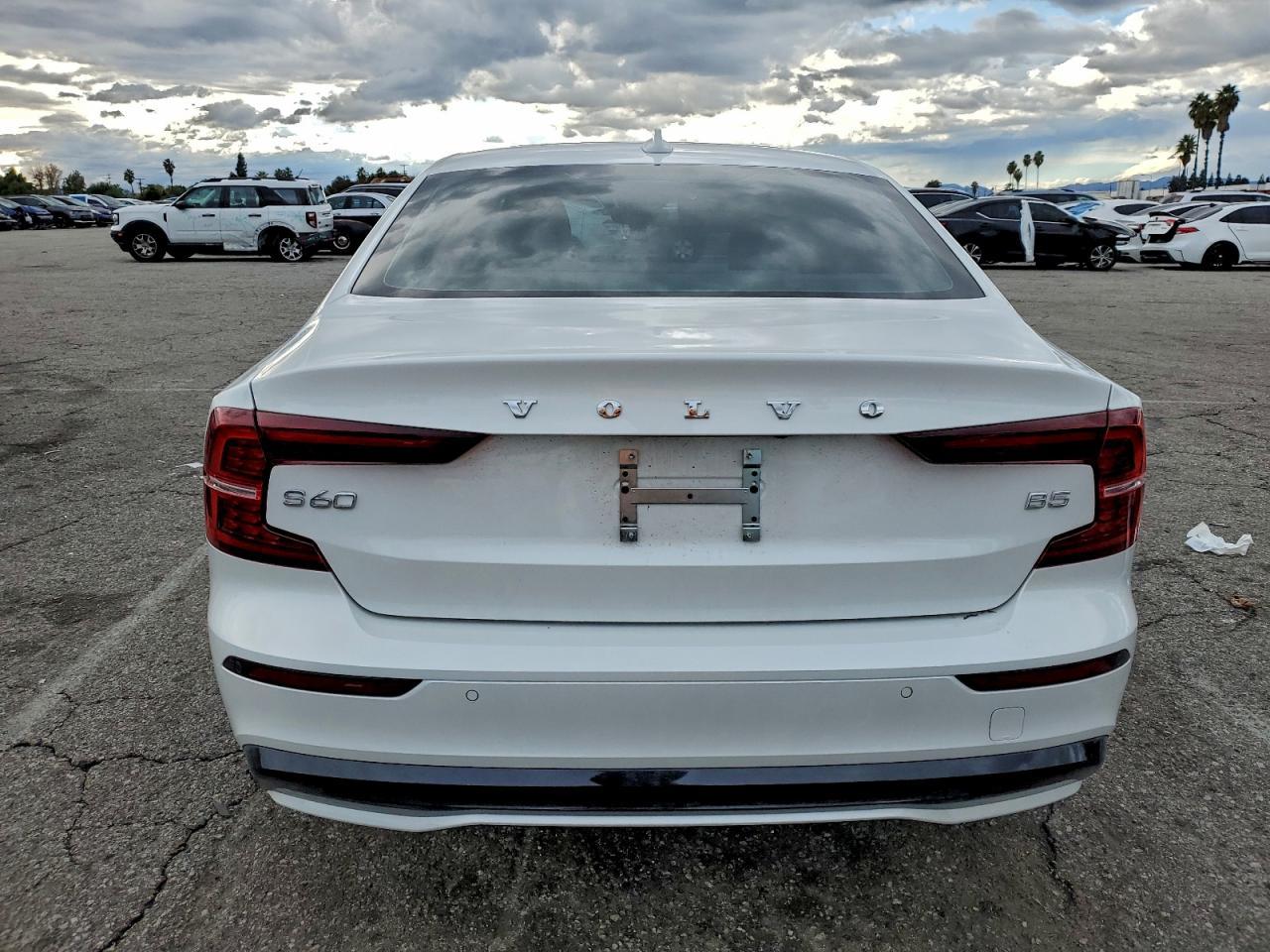 2024 Volvo S60 Plus - Фото 6