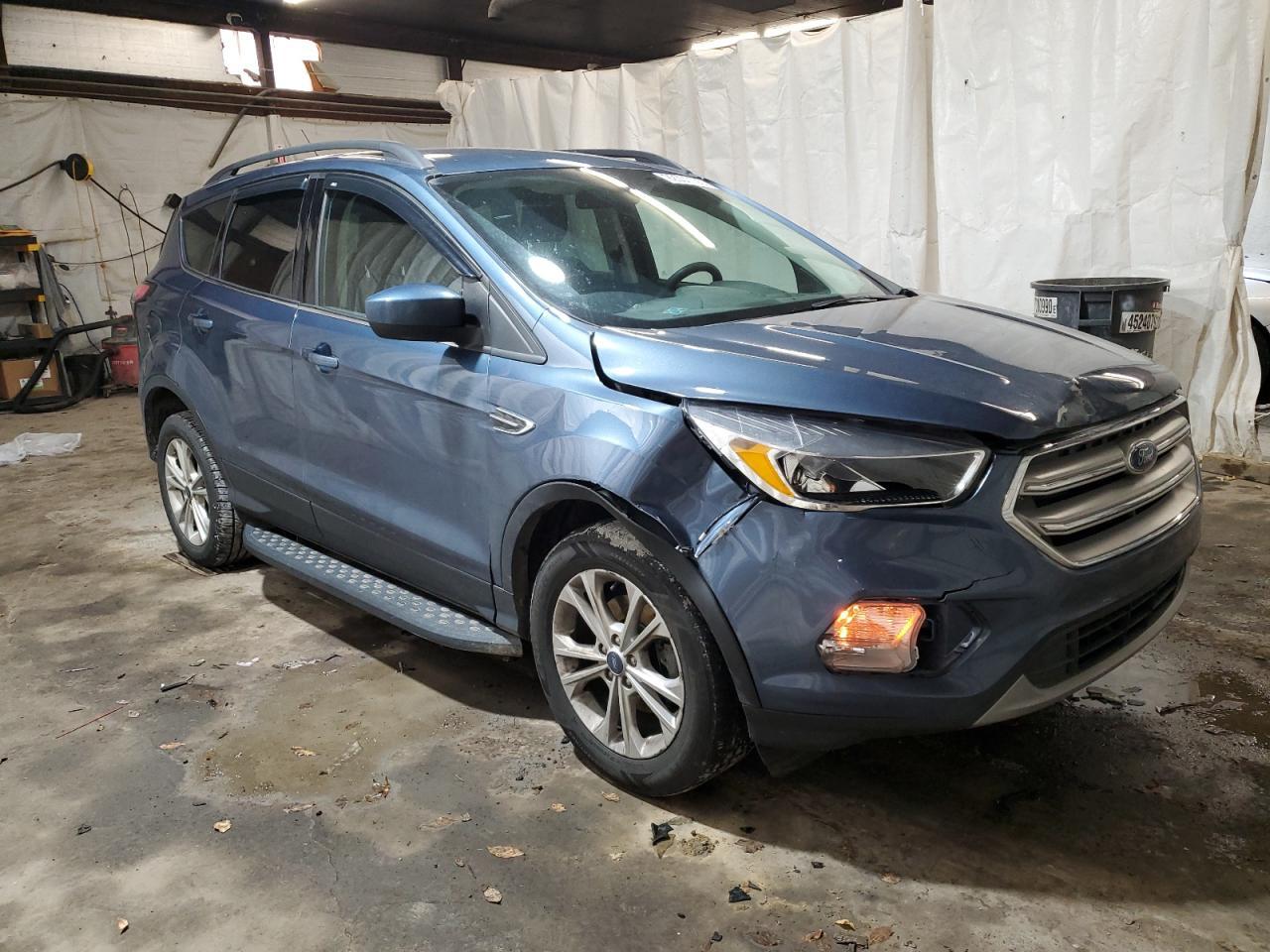 2018 Ford Escape Se - Фото 4