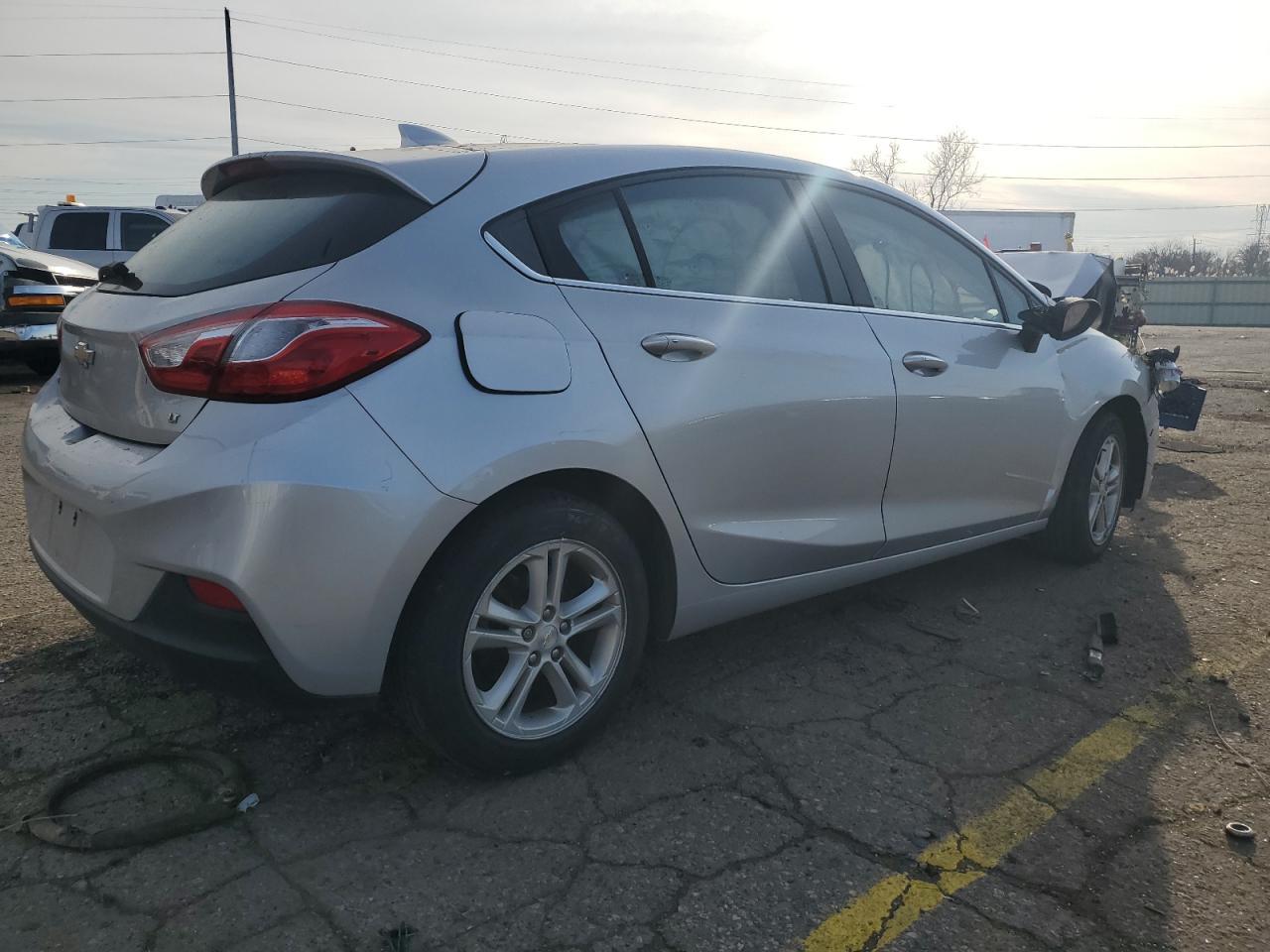 2017 Chevrolet Cruze Lt - Фото 3