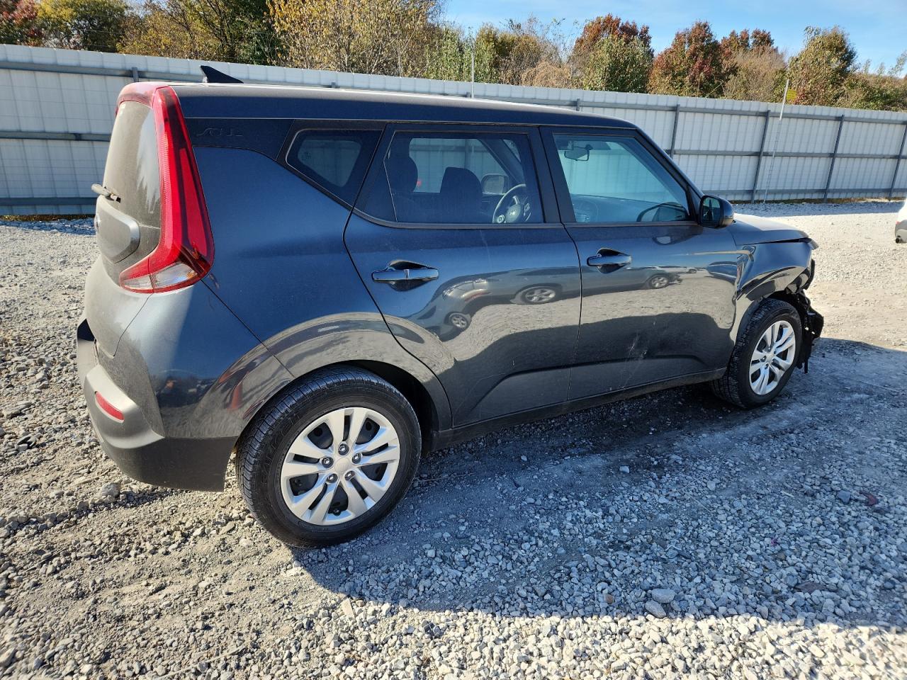 2021 Kia Soul Lx - Image 3