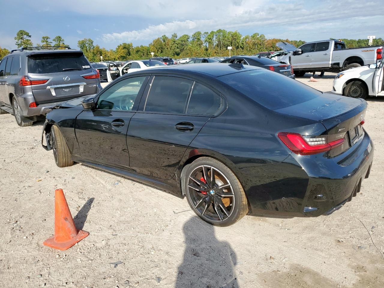 2025 BMW M340Xi - Image 2