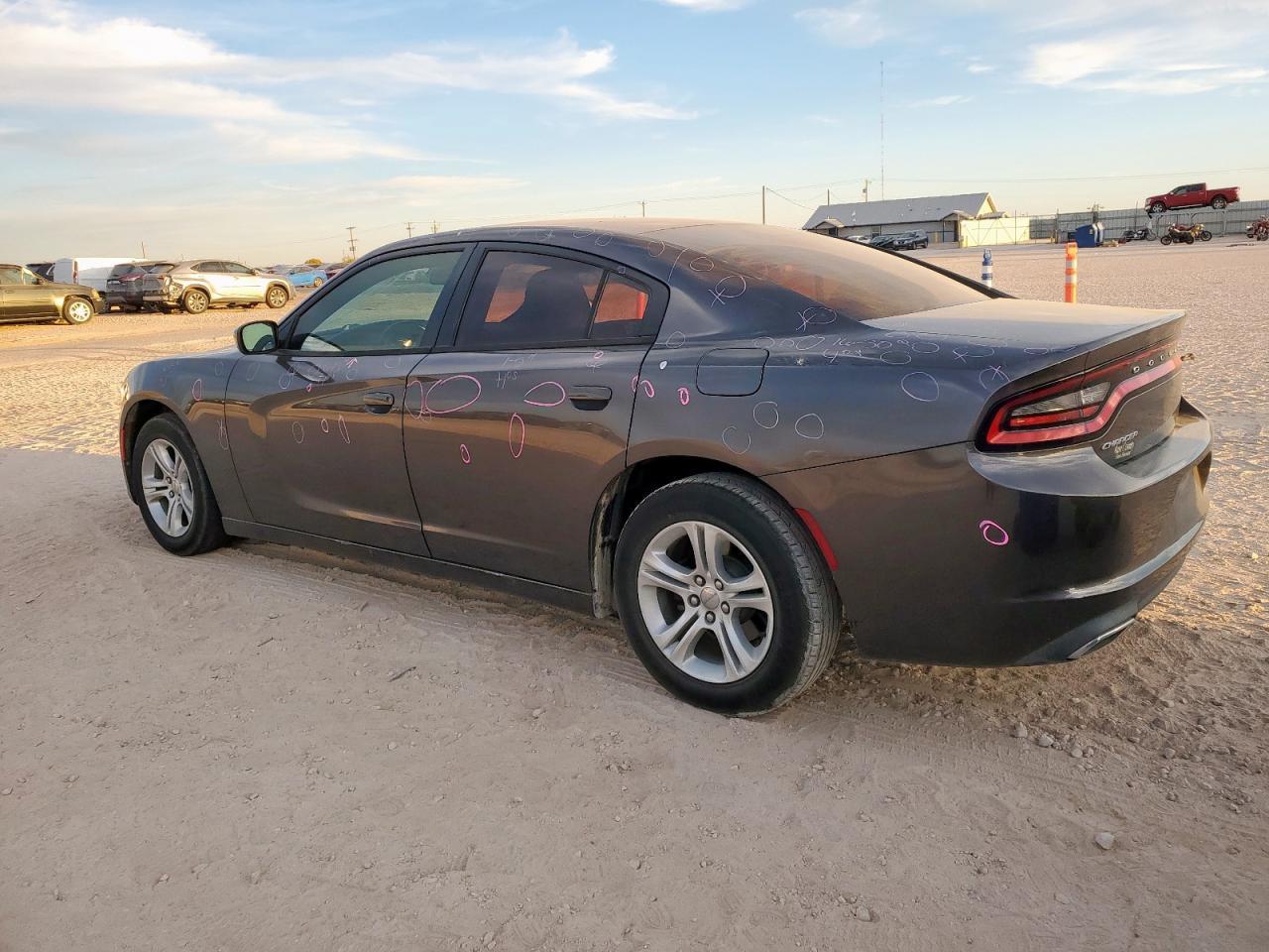 2017 Dodge Charger Se - Фото 2