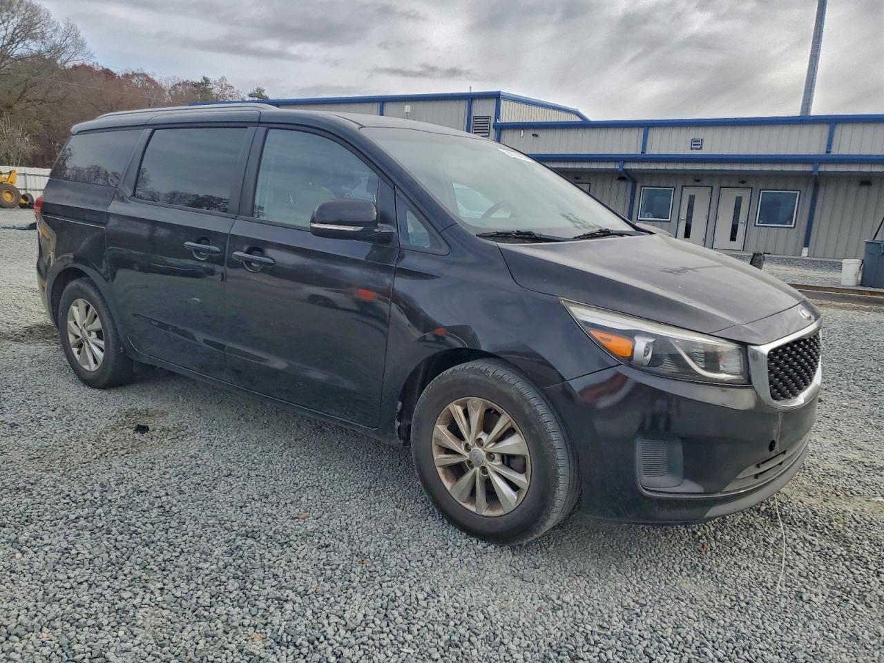 2016 Kia Sedona Lx - Image 4
