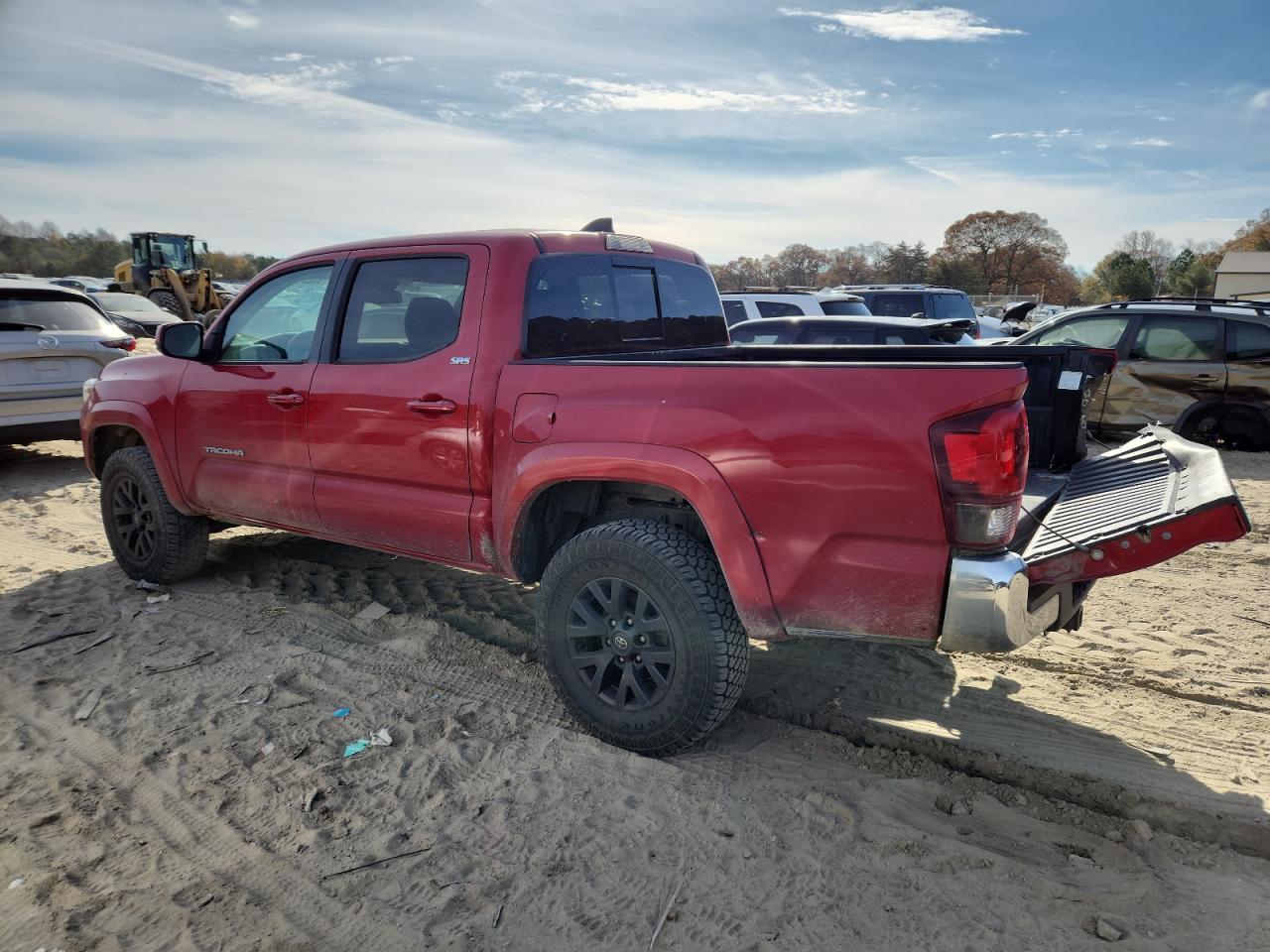 2020 Toyota Tacoma Double Cab - Фото 2