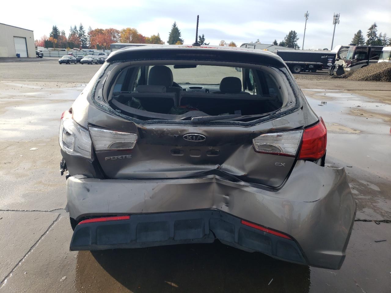 2012 Kia Forte Ex - Image 6