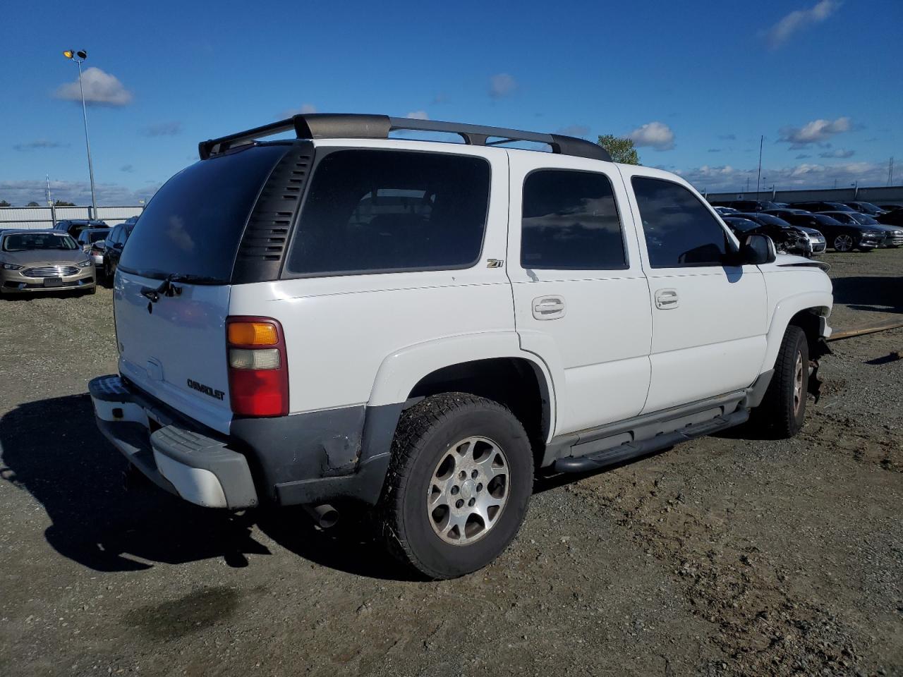 2002 Chevrolet Tahoe K1500 - Image 3