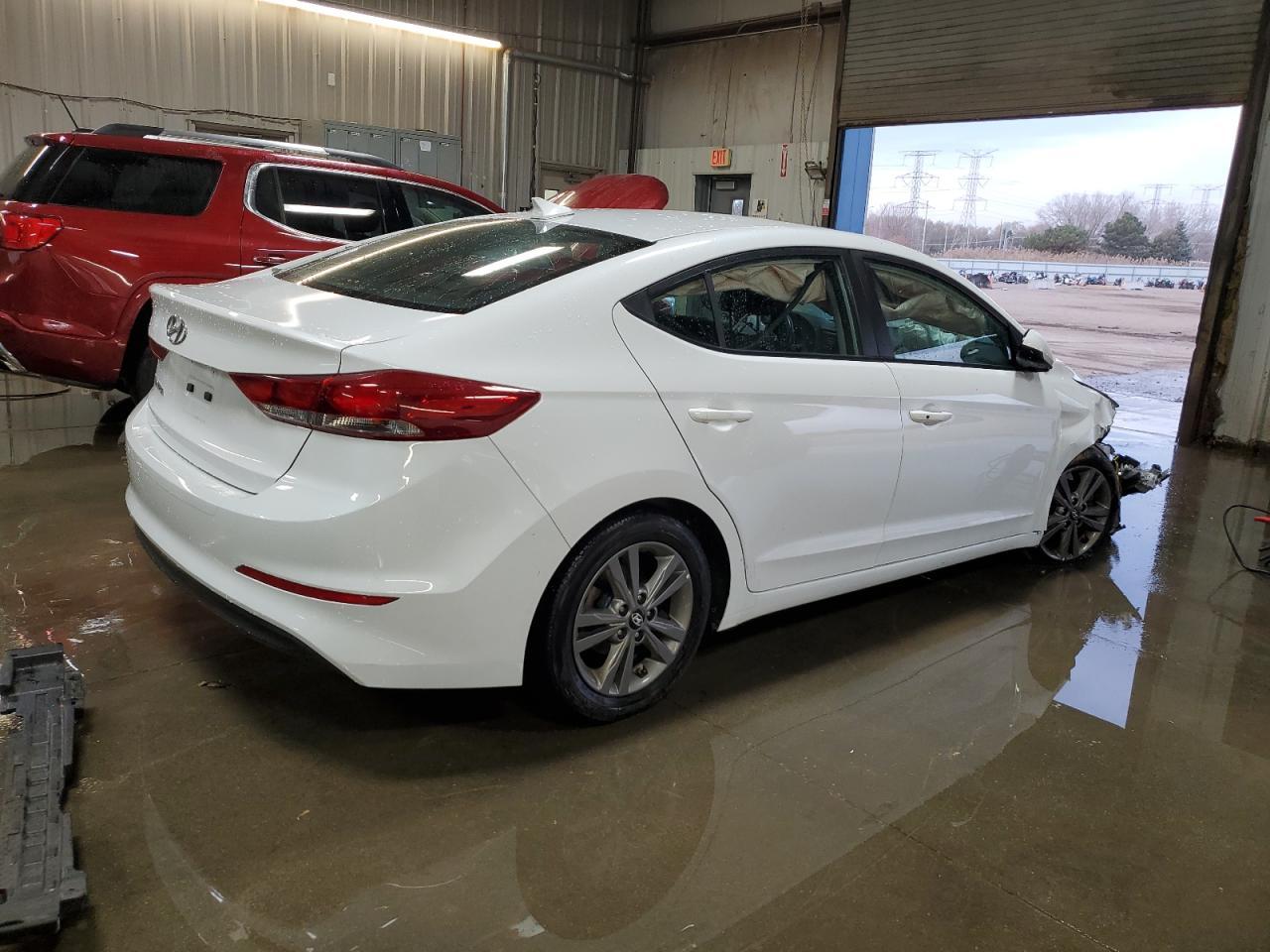 2018 Hyundai Elantra Value Edition - Фото 3