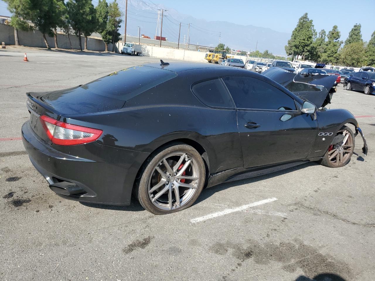 2016 Maserati Granturismo S - Фото 3