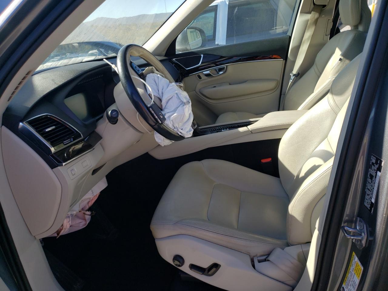 2017 Volvo Xc90 T6 - Image 7
