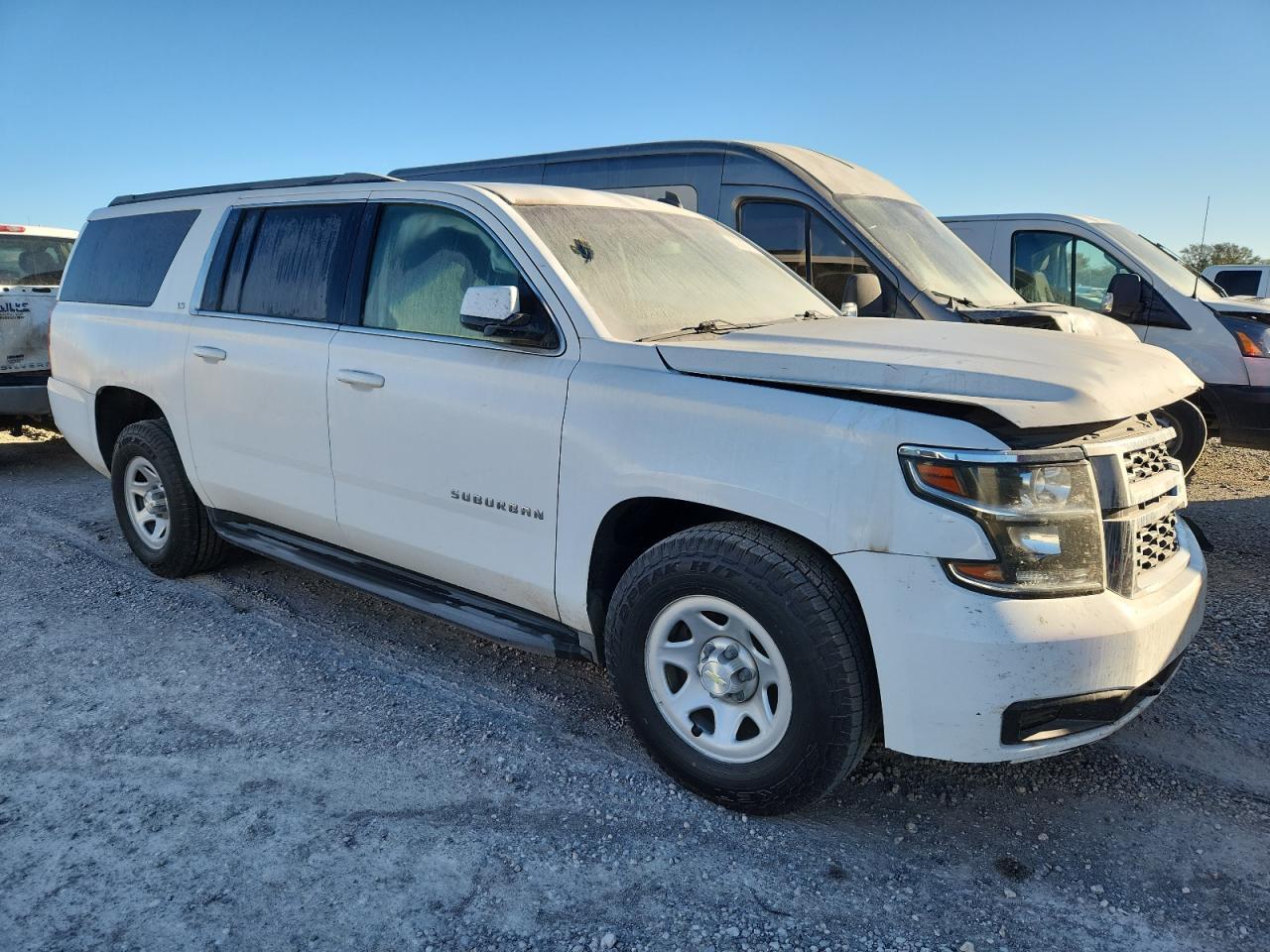 2015 Chevrolet Suburban K1500 - Фото 4