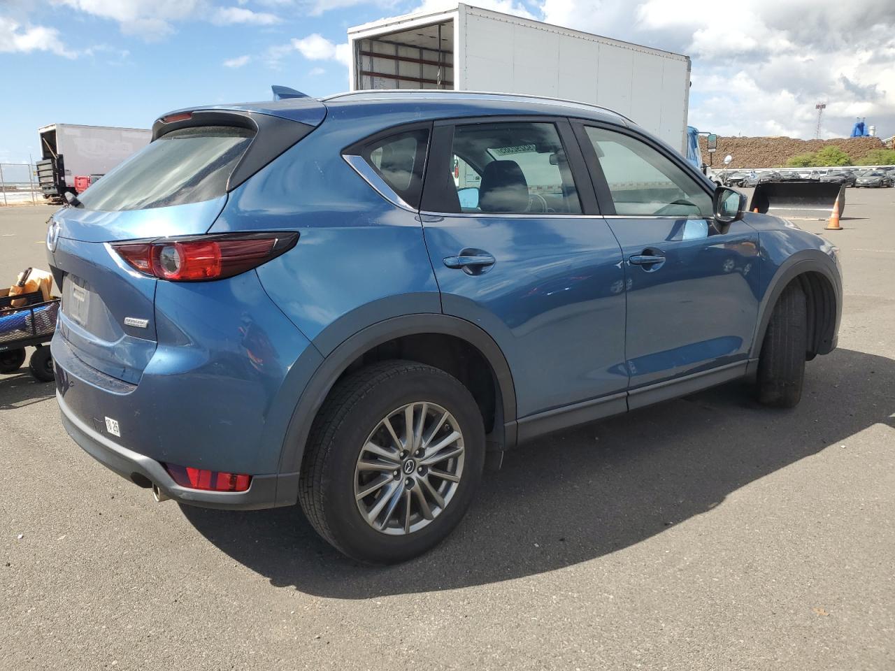 2018 Mazda Cx-5 Sport - Image 3